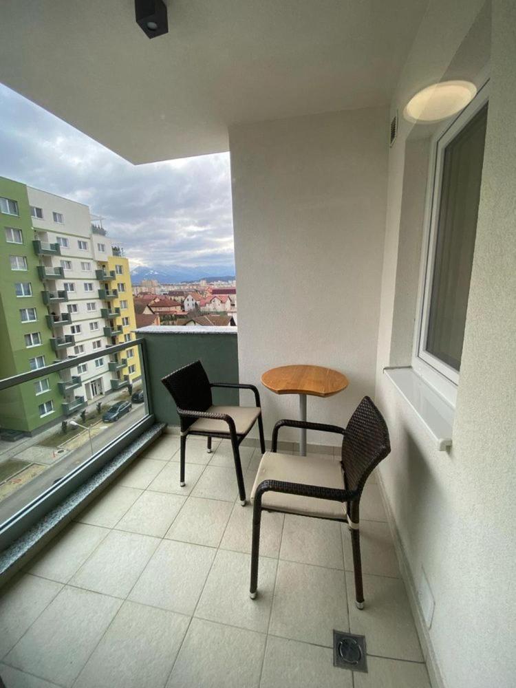Coresi Topcity 2Camere Apartment Braşov Esterno foto